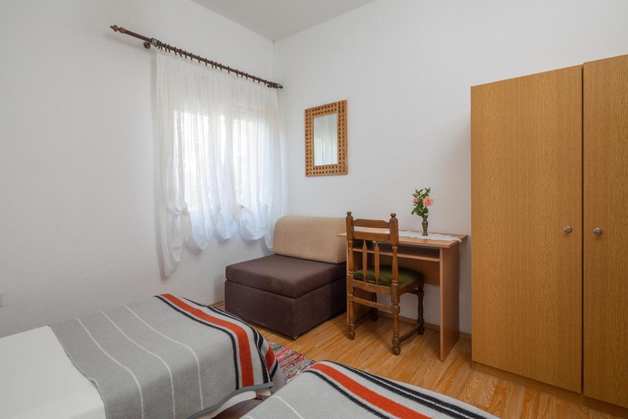 Apartments Near Beach Babic สปลิท ภายนอก รูปภาพ