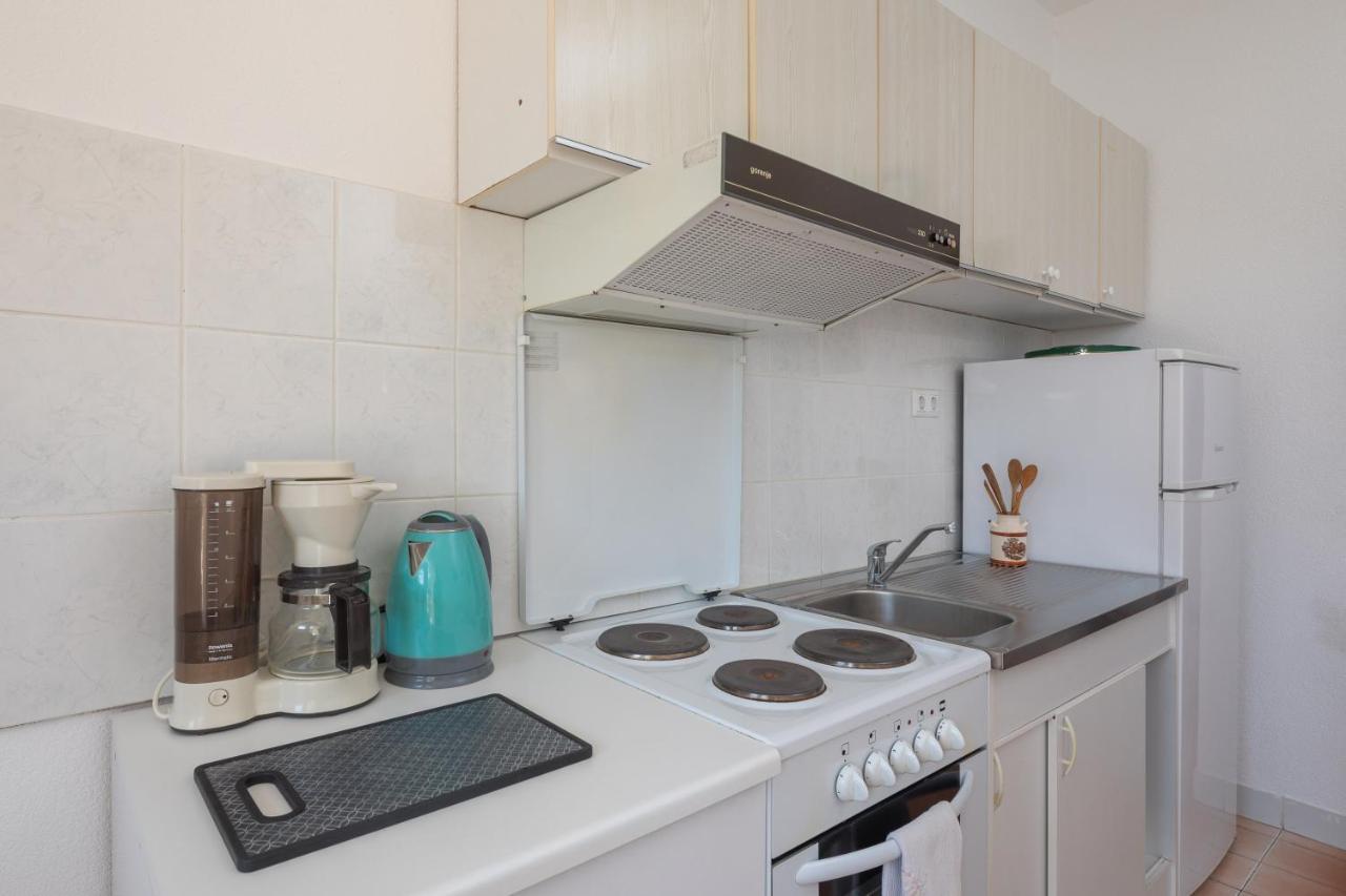 Apartments Near Beach Babic สปลิท ภายนอก รูปภาพ